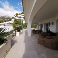 Villa with wonderful views in Altea Hills