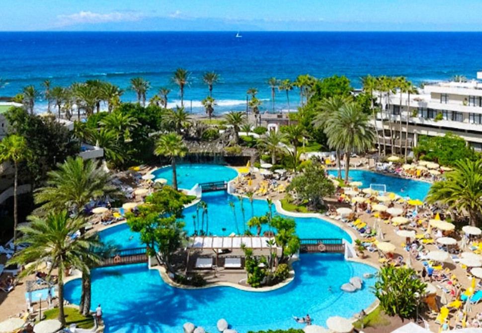 Posh 5* Hotel on the Canary Islands for 306 rooms